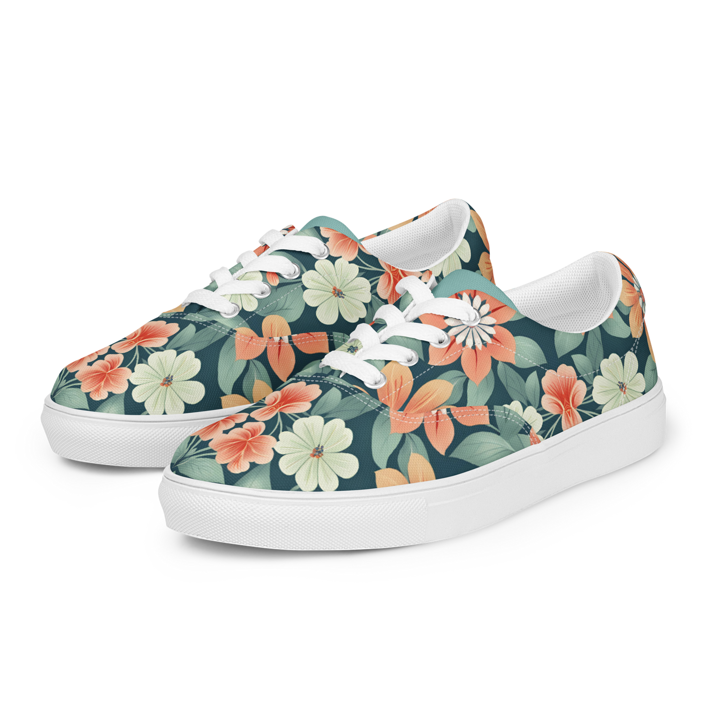 Women’s lace-up canvas shoes