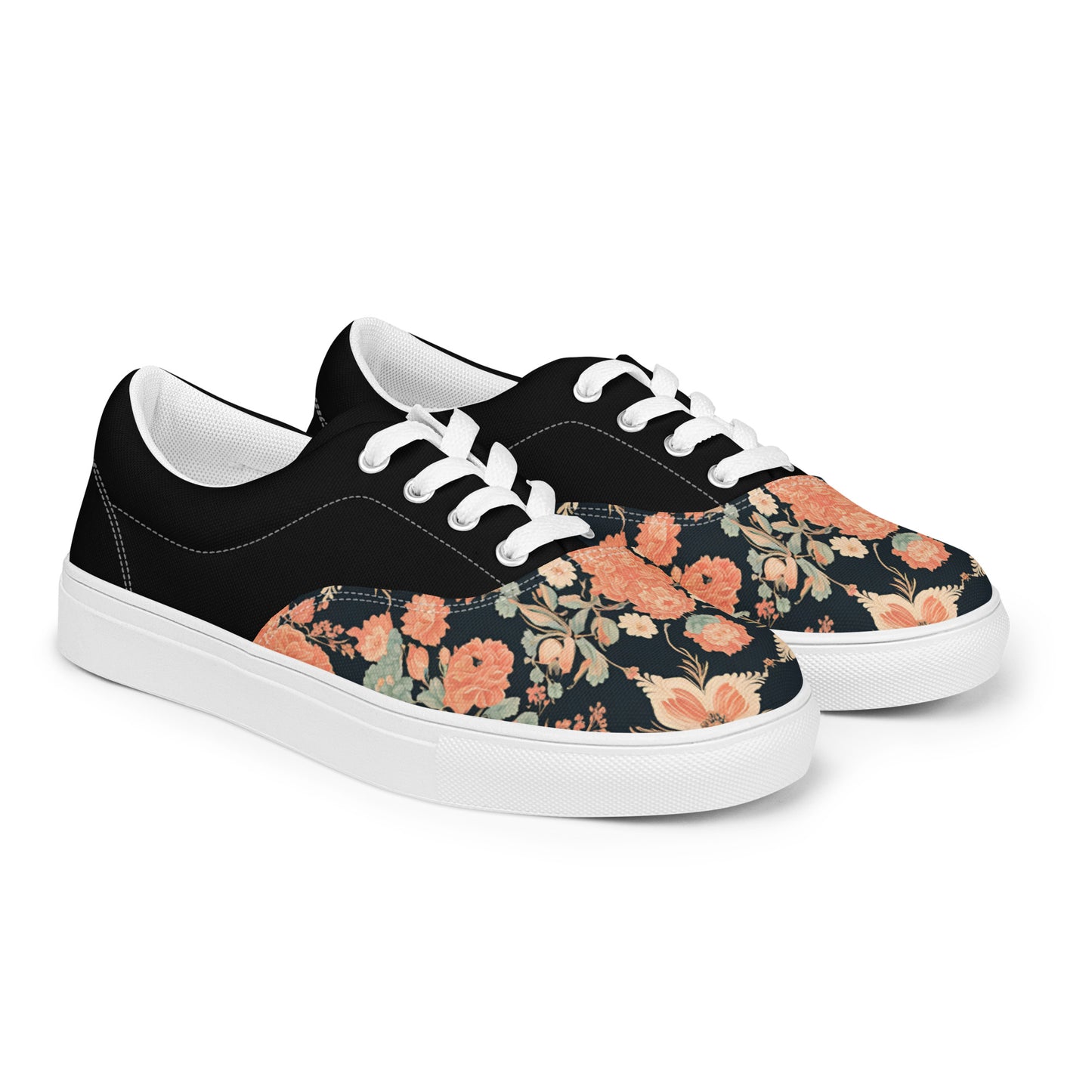 Women’s lace-up canvas shoes