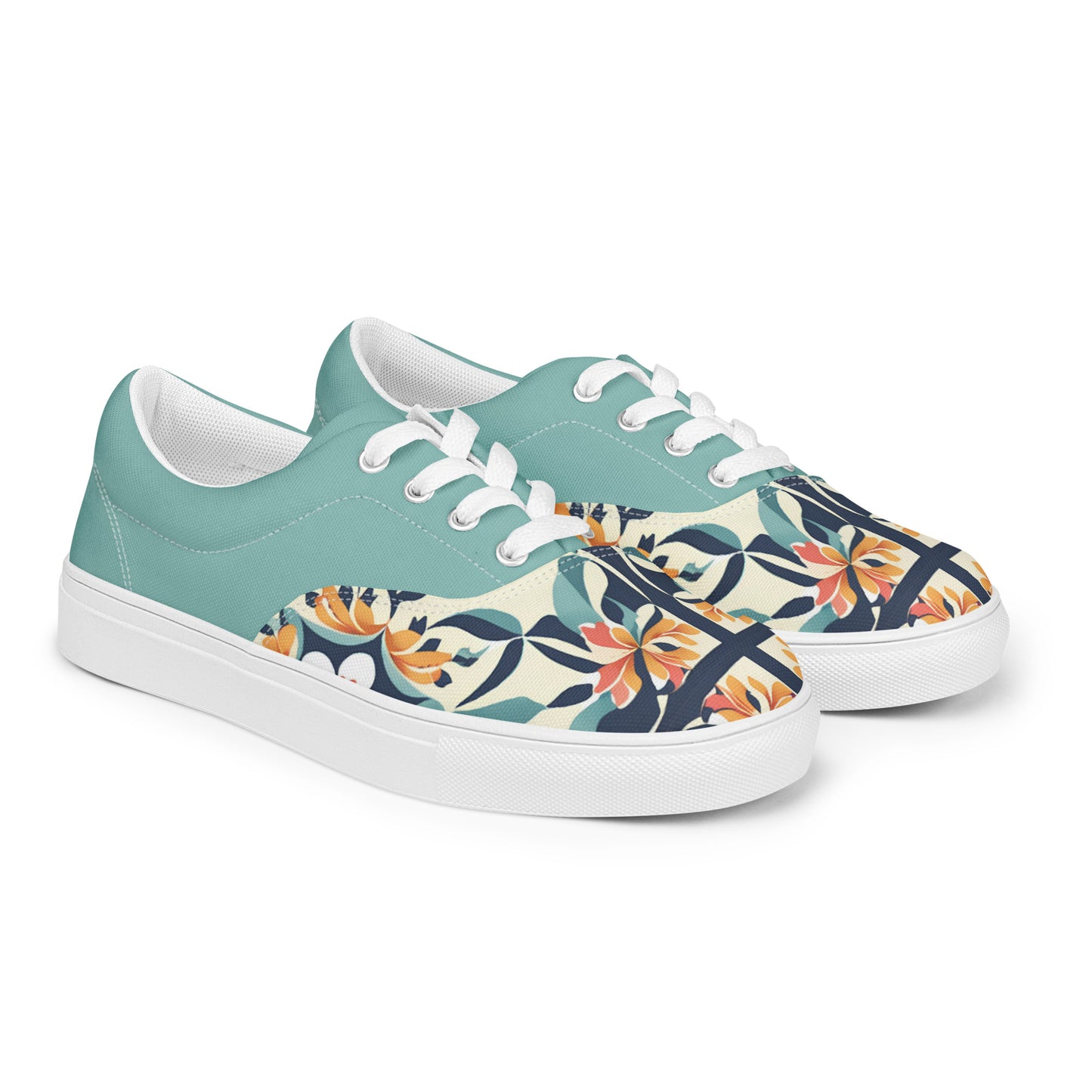 Women’s lace-up canvas shoes